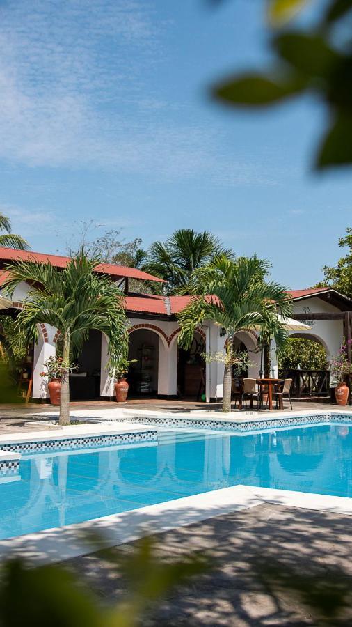 Hacienda Don Vicente Bungalows-Тарапото Екстериор снимка