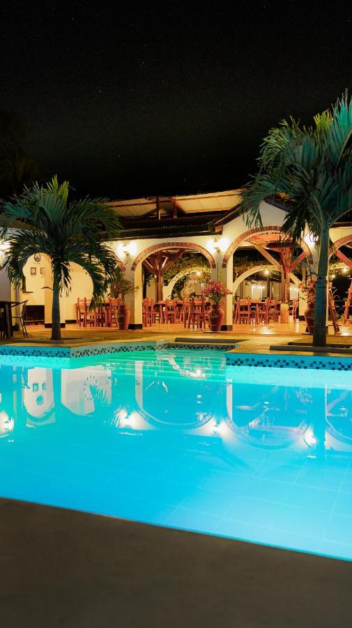 Hacienda Don Vicente Bungalows-Тарапото Екстериор снимка