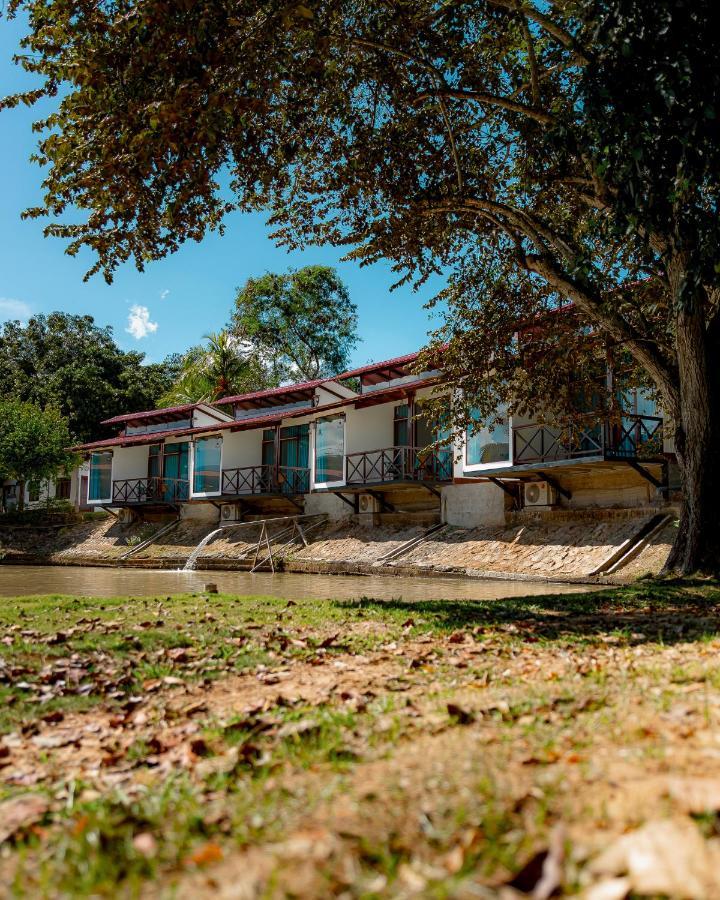 Hacienda Don Vicente Bungalows-Тарапото Екстериор снимка